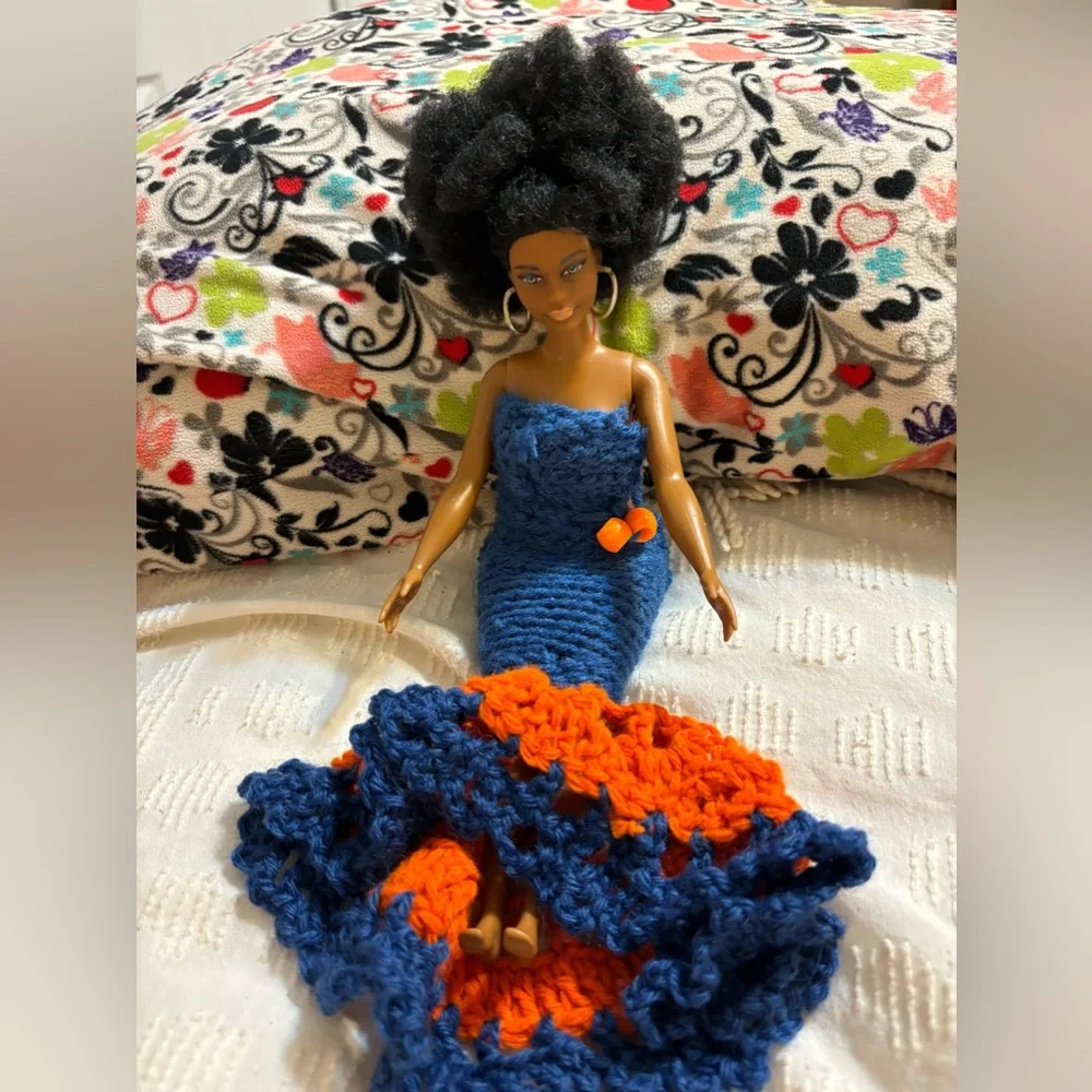 African American Barbie 2015 Afro